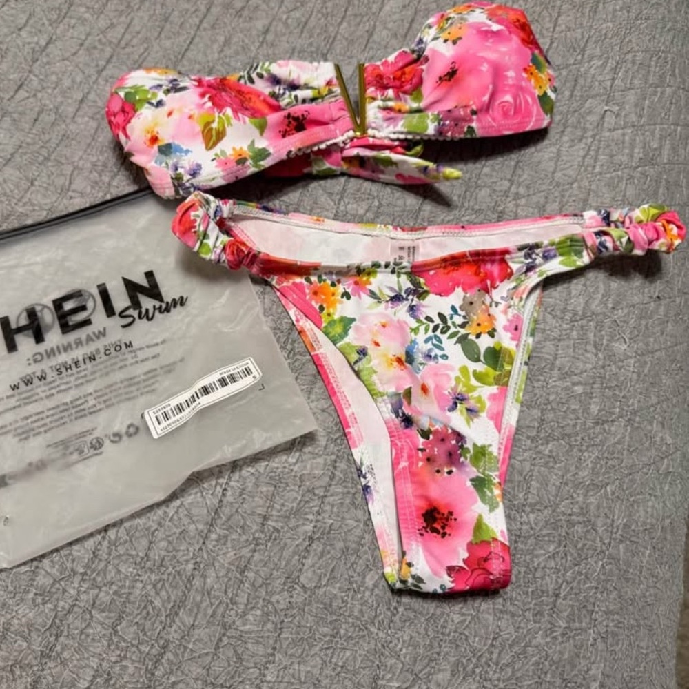 SHEIN Pink Floral Bikini Set Size Small